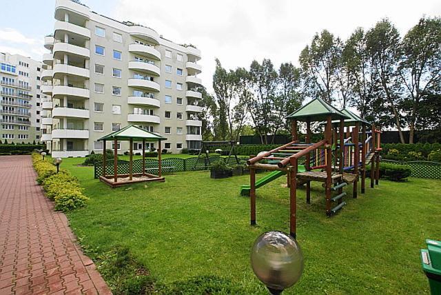 3 Bedrooms Apartment Zoliborz Gwiazdzista Варшава Экстерьер фото